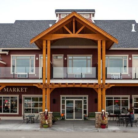 Hillcrest Farm Market B&B Kelowna Exterior photo